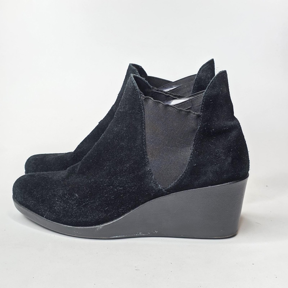 Crocs Leigh Women's Boots Size 10 Black Suede Wedge Ankle Shoes Booties 203418